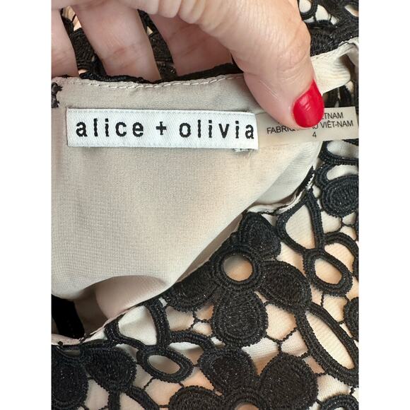 Alice + Olivia Clyde floral lace sheath mini dress size 4 - Picture 3 of 16